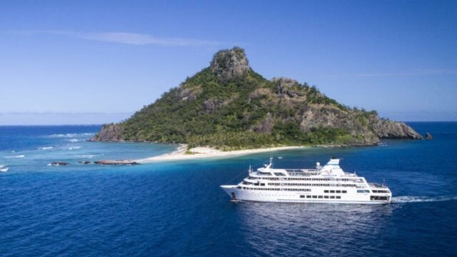 4 NIGHT NORTHERN YASAWA ISLAND CRUISE
