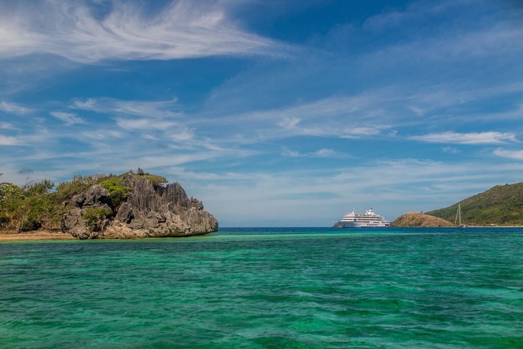 7 NIGHT YASAWA & MAMANUCA ISLAND CRUISE